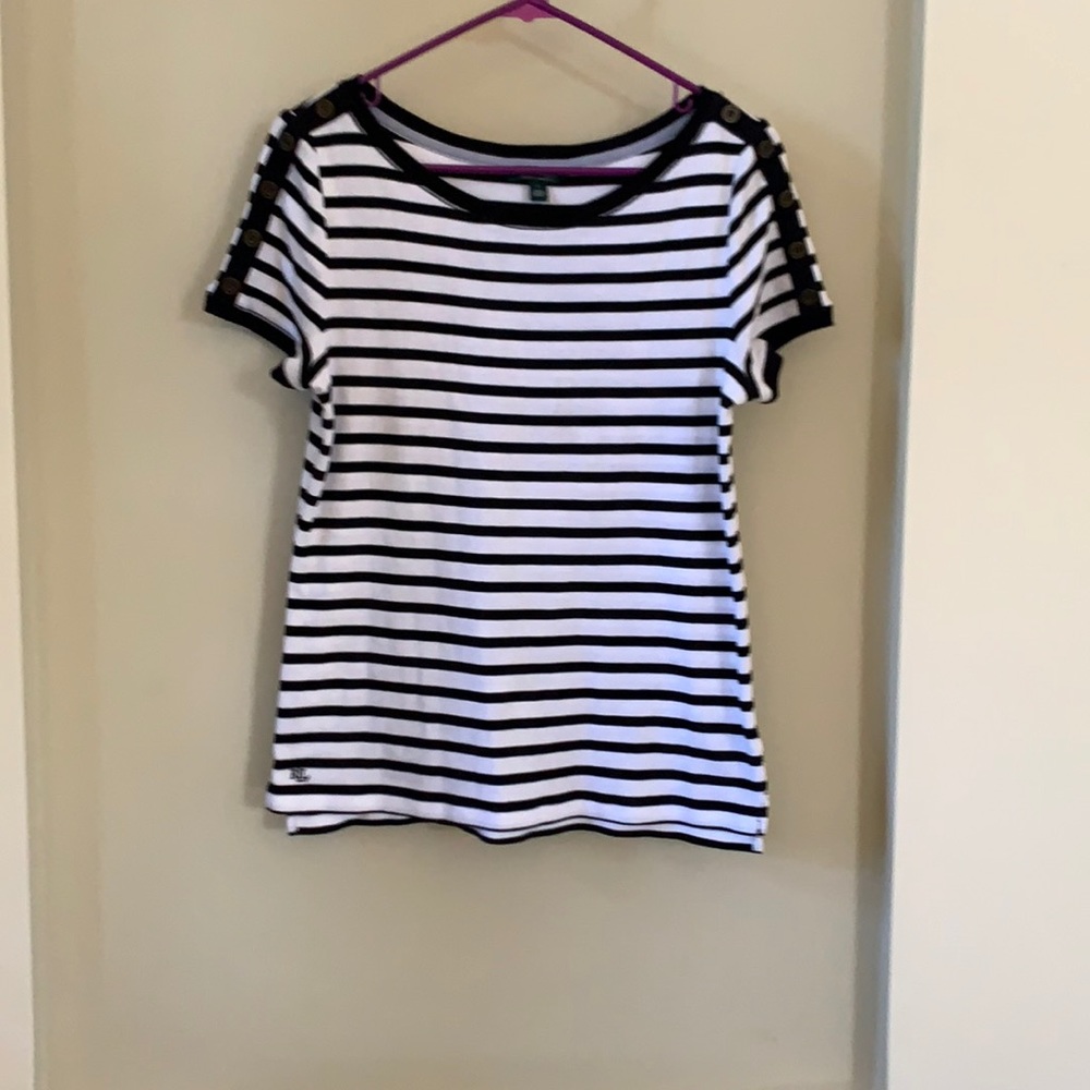 Lauren, L, pre worn, like
New,, short sleeve , cotton shirt